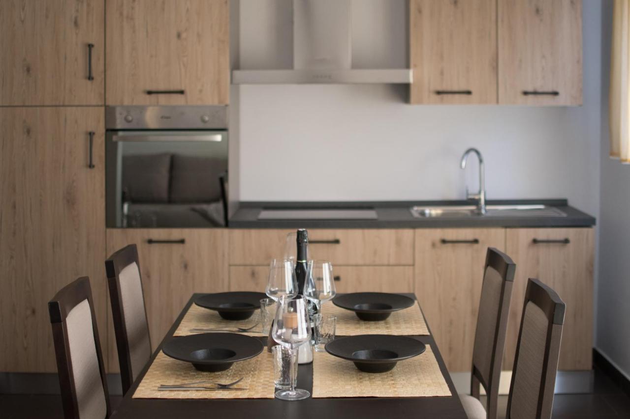 Apartmani Noa I Natali Kaldanija Экстерьер фото